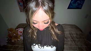 MewSlut Blowjob Queen Gives A Complete GF Experience