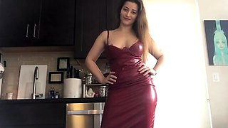 Dani Daniels . com - Femdom Foot Worship