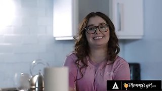 Stepmom Lexi Luna Teaches Leana Lovings How To Eat Pussy - Lesbian MILF & Teen Action