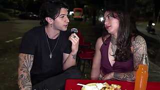 Amateur guy was looking for a perfect girl for a late night fuck