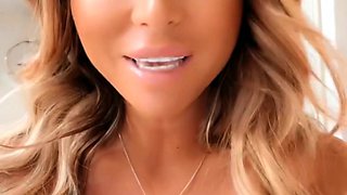 Big boobs milf masturbates with her dildo
