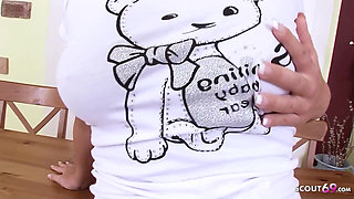 Stepdad fucks cute teen Melanie and gives her cumshot