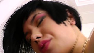 2 Pretty girls ass to mouth anal threesome FFM