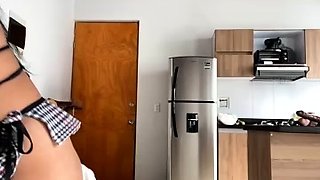 Busty amateur milf masturbates in the shower