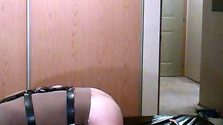 Hottest strapon weilding femdoms using toy