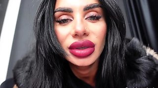 Big titty babe Layla Rose solo dildo masturbation