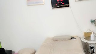 Amateur Asian Solo Fucking On Cam