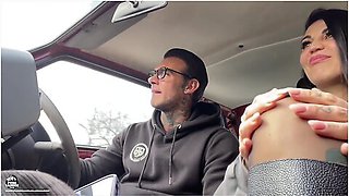 Picking Up A Stranger Milf And Fuck Her In My Car - Zilli Diana And Diana Zilli