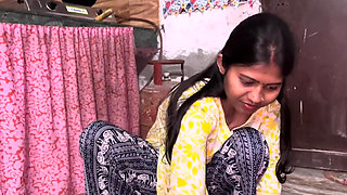 Muslim i Bathoom Soft! The owner of the house came to the house to ask for a feast, the husband touched the man in the bathroom