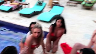 Liza Del Sierra have hardcore group sex outdoor