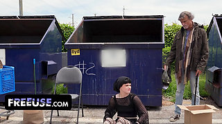 Grateful Raee Ripley Shows Her Rescuer Ethan Exactly How Thankful She Is