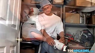 Brunette Thug Lil B Erupts in Explosive Foot-Fetish Orgasm as Thick Cum Drench