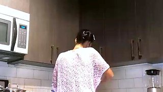 Amateur Webcam Teen Masturbates And Teases