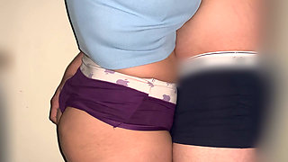 Fucking Japanese stepmom big Ass like a good stepson and best cum is good gift from her