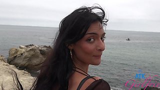 Brunette Laynee James gets banged hard in the car and swallows all the cum