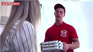 Stunning German Secretary Fucks Pizza Guy