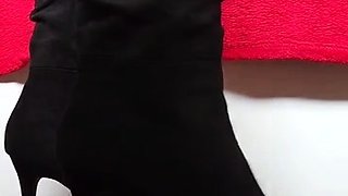 Linsey Dawn solo foot fetish