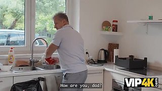 VIP4K – Cute Nerdy Girlfriend Cheats with Boyfriend’s Daddy to Make Him Jealous