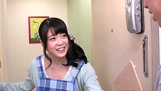 Entices Delivery Man With An Offer Of Fresh Cuisine