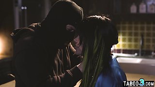 Masked intruder screwed a BBWS hispanic whore