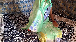 Hot Bhabhi Romantic Awesome Chudai