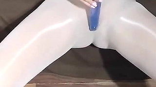 Playing Hard and Squirting Thru My New Seamless Pantyhose