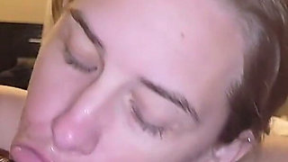 MILF Gets Morning Creampie From Jamaican BBC