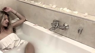 wet dreams of Gina Gerson