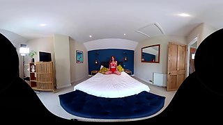 Sophias Selfies - Strip Tease