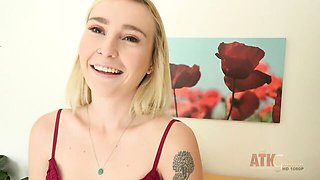 Peyton's sexy lingerie trailer