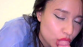Horny Doctor Fucks Her Patient in the Hospital... in the Middle of a Doctor's Appointment