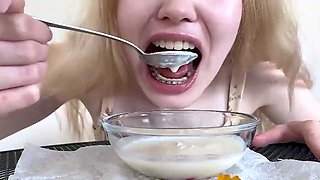 Shye White - Custom Tiny Spy In My Food