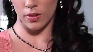 Jelena Jensen vibes her tight pussy