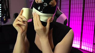 Haley amateur blonde girl toying pussy using a vibrator