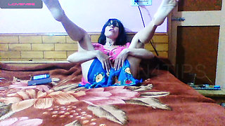 Busty MILF Enjoys Wild Sexx