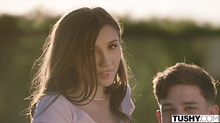 Hottie Maya Woulfe and Dwayne Foxxx at double penetration movie