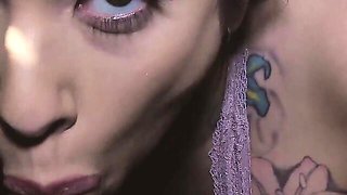 Kat's brown eyes clip