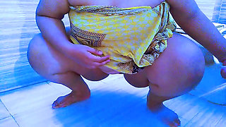 Saudi Arabian Hot Stepaunty Fucking in the Bathroom