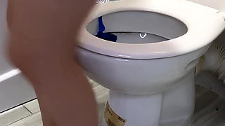 Taking Laxatives Wasn't Such a Good Idea