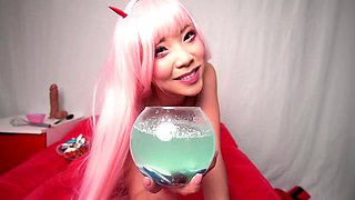 Amateur Asian GF Toying Pussy