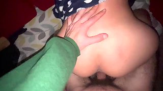 ParejaTop31 Dirty-Talks Brunette to Girl-on-Girl Doggy