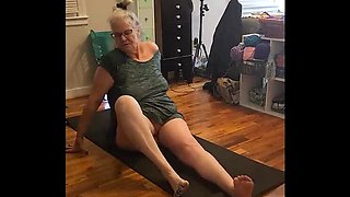 Naked Yoga With Sexy Mature MILF Momma Vee - Big Natural Tits & Saggy Boobs