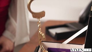 Dazzling Aria Lee and Lee - spooning trailer - Vixen