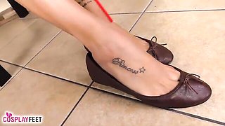 Rough courtesan at wild west smut