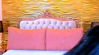 Sexy Latina Toys Her Tight Pussy on Cam