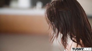 Pleasing Dan and Ivy's pornstar action