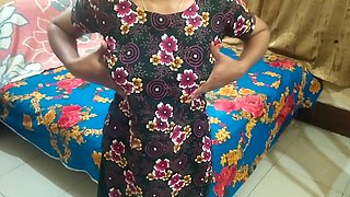 Deshi Beautiful College Girl Shows His Big Bob and Pussy