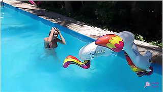 Candy Enjoying A Summer Day In The Pool