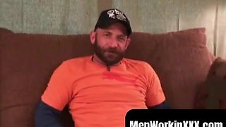 MenWorkinXXX.com - Macho tatted and bulky amateur jerks and spews powerfully