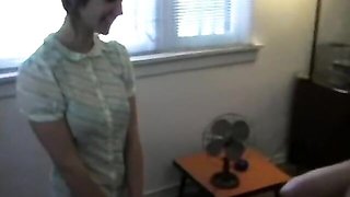 Well-proportioned belle at natural tits clip